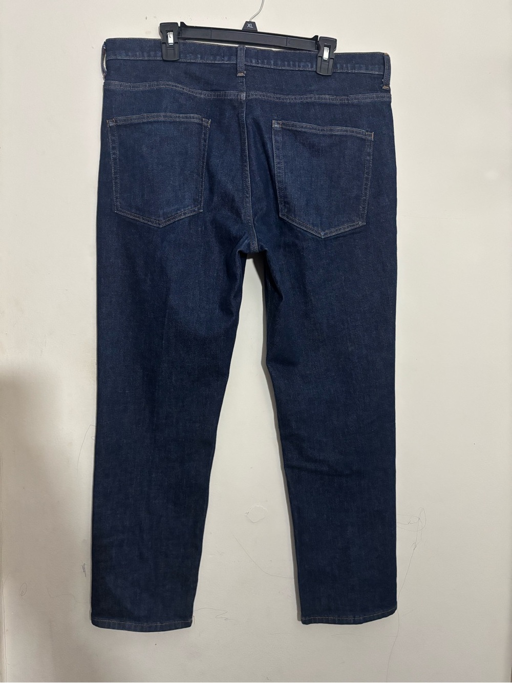 Everlane Jeans Mens Size 38x30
Blue Straight Leg Business Casual - Picture 3 of 10